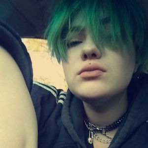 Meet your Posher, Carmen